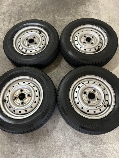 ⭐️スタッドレス⭐️145/80/12⭐️バリ山⭐️