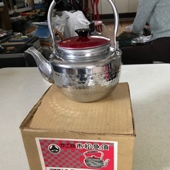 新品   箱付き　市松急須　1L