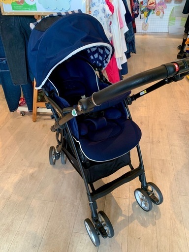 ■店頭引取限定■美品☆アップリカ　ベビーカー　ラクーナビッテソファークッション♫