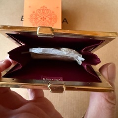 資生堂花椿会1965年非売品ガマ口(箱あり未使用品)
の画像