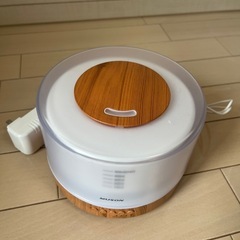 小型加湿器　新品同様