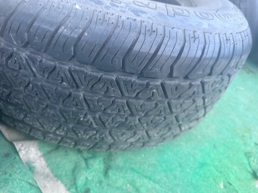 BF Goodrich 285/70R15 2本有