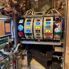 パチスロ実機5号機アリストクラート哲也新宿VS上野の画像