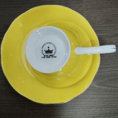 [商談中]黄色いティーカップの画像