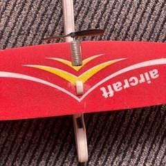 USB充電式バリバリよく飛ぶ飛行機の画像