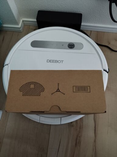 ロボット掃除機(DEEBOT OZMO 610)