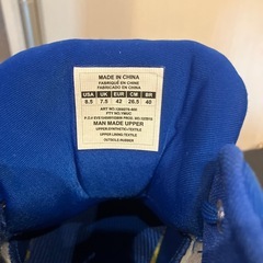 UNDER ARMOUR  バスケットシューズの画像