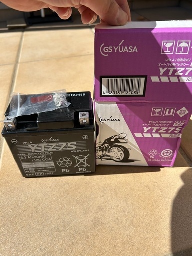 バイク用　バッテリー