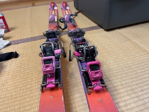 ジルブレッタ silvretta 404 山スキー用　ビンディング/スキー板シールあり 