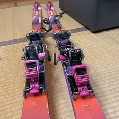 ジルブレッタ silvretta 404 山スキー用　ビンディング/スキー板シールあり の画像