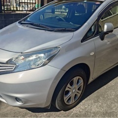 低走行　日産ノート　メダリスト