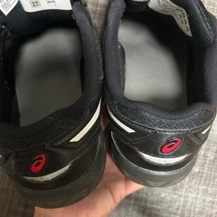 アシックスの安全靴の画像