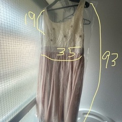 花柄刺繍　ワンピース　ドレスの画像