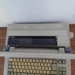 ジャンク CASIO HW-7200G ワープロ 通電不可 電源ケーブル付 カシオの画像