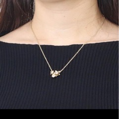 COACH フラワーネックレスの画像