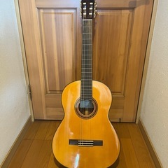 クラシックギター　ヤマハCG162S 付属品一式付き