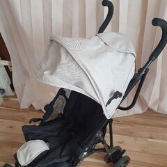 アルミバギー B型 軽量 ベビーカーの画像
