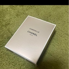 Amazon.co.jp: Chanel CHANEL Gabrielle Chanel L'eau De Toilette 1.7 fl oz  (50 ml), Wrapped with Shop Bag (1.7 fl oz (50 ml) : Beauty