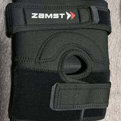 値下げました!　1500円　新品Zamst ヒザ　サポーター　(Mサイズ）の画像