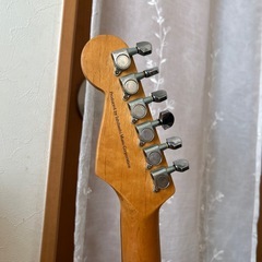 mavisエレキギターの画像