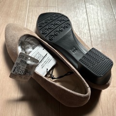 【新品】パンプス　ベージュ23cm
 の画像