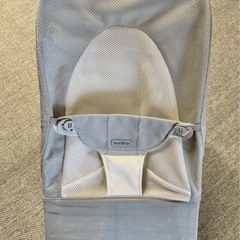 ベビービョルン　グレー　BABYBJÖRN バウンサー