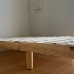 ニトリ ベッドフレーム 無印良品 マットレスの画像