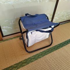 キャンプなどに最適！アウトドア用 折りたたみイス