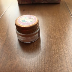 ロクシタン　リップクリーム3個セット（ローズ・バニラ・ハニー）【現金受け渡し可・未開封未使用】の画像