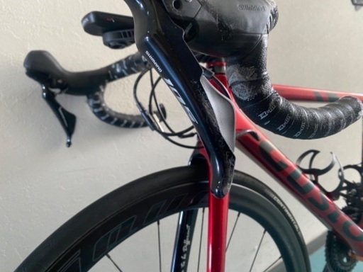 ロードバイク　グスト　自転車