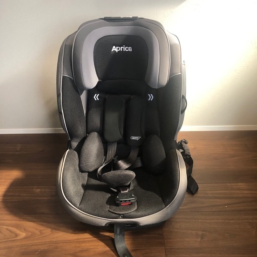 【美品】Aprica フォームフィット360°セーフティ　R129 isofix フォームフィット ISOFIX 360°セーフティー | ベビーカー
