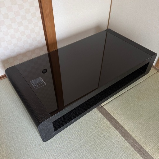 ガラスローテーブル