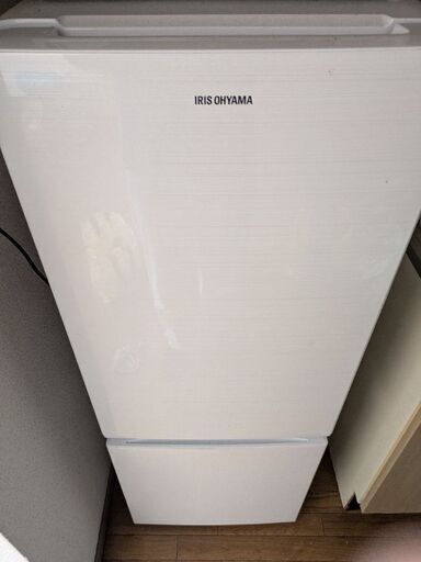 アイリスオーヤマ冷蔵庫　冷蔵156L、冷凍45L