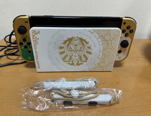 Nintendo Switch有機ELモデル ゼルダver