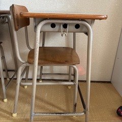 値下げ！机と椅子 の画像