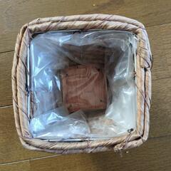 お値下げ★フラワーアレンジメント用カゴの画像