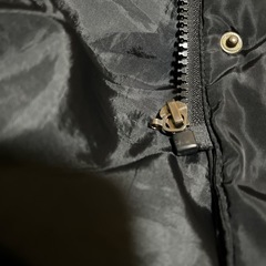 フード付きダウン（黒、3XL）の画像