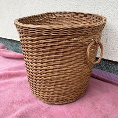 大型　カゴ　バスケットの画像