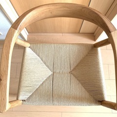 無印良品　オーク材ペーパーコードアームチェアの画像