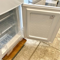 仙台市内トラック荷台渡し無料！ アイリス 冷蔵庫 中古 家電 買取 2021年製 の画像