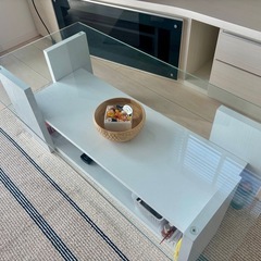 ダイニングテーブル