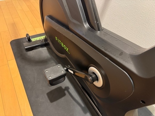 fitbox スピンバイク　マット付き