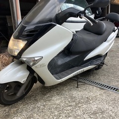 在庫多数投稿してます　堺市堺区マジェスティ125FI