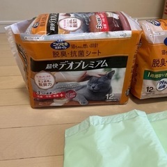 ニャンとも清潔トイレ　シートと脱臭チップ　未使用の画像