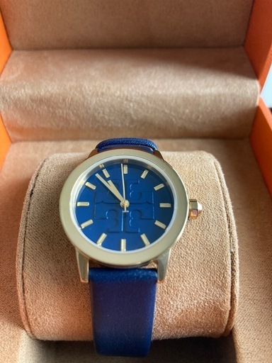 《未使用品》TORY BURCH Gigi Leather/NAVY TBW2001