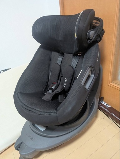 【24日限定】コンビ　チャイルドシート　エッグショック