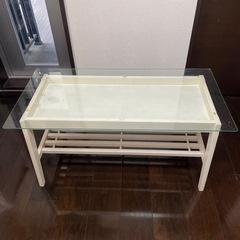 ガラステーブル
