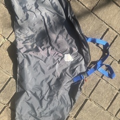 ストライダーと袋の画像