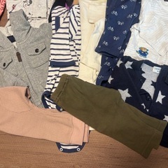 70サイズ　男の子用　パーカー　肌着　つなぎ、Tシャツ、ズボンなどの画像