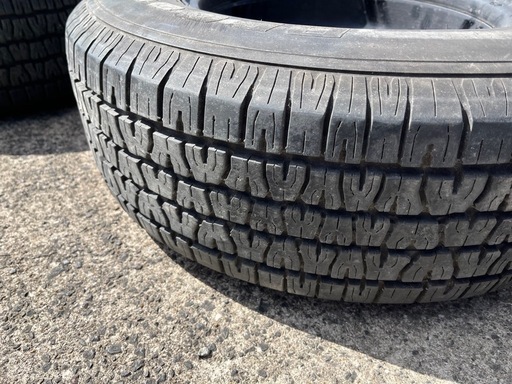 225/70R15 タイヤホイールセット　デイトナ？
